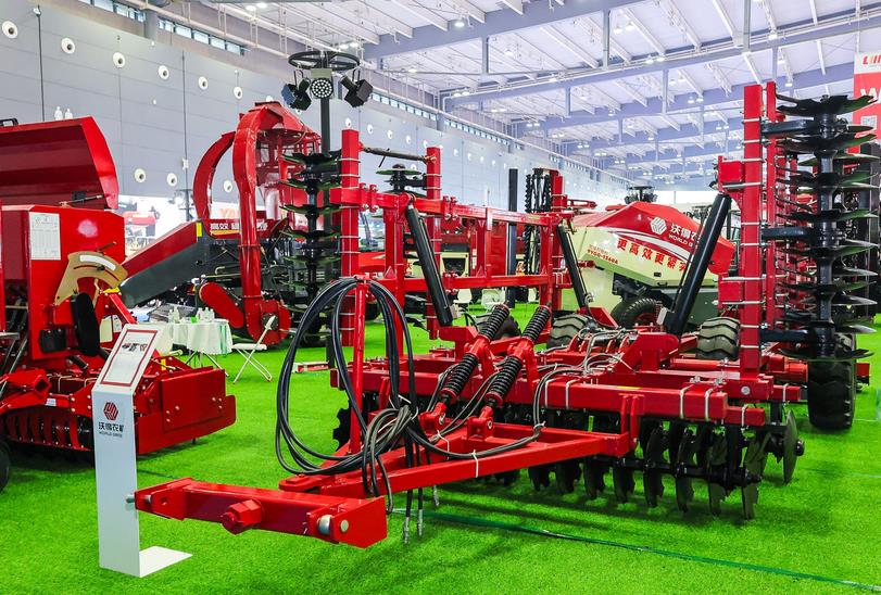 福州市長樂區(qū)農(nóng)業(yè)機(jī)械化發(fā)展中心開展甘薯種植機(jī)械化技術(shù)培訓(xùn)會(huì)活動(dòng)