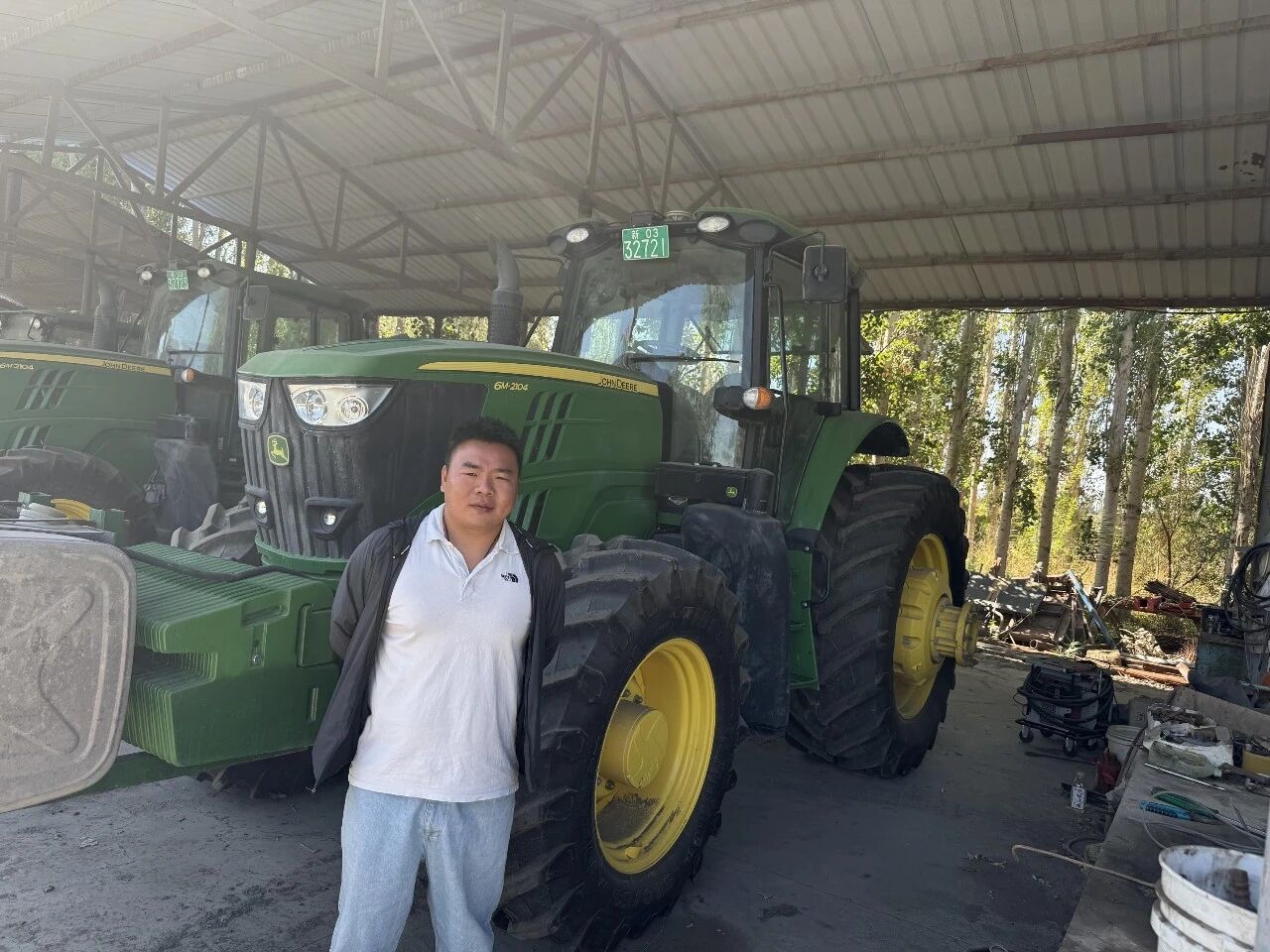 农机世家用迪尔智联™管好万亩田